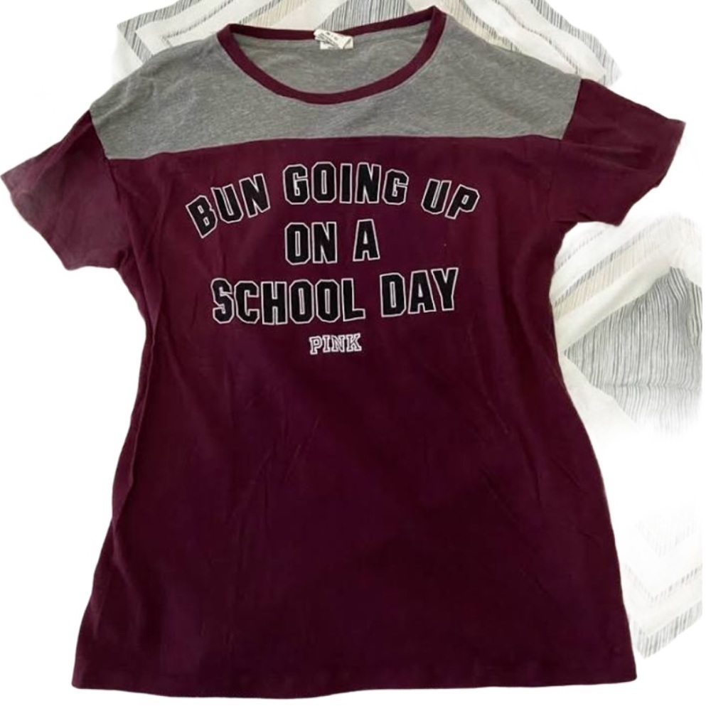 🔴 PINK VS Bun Going Up on a School Day Graphic T-Shirt